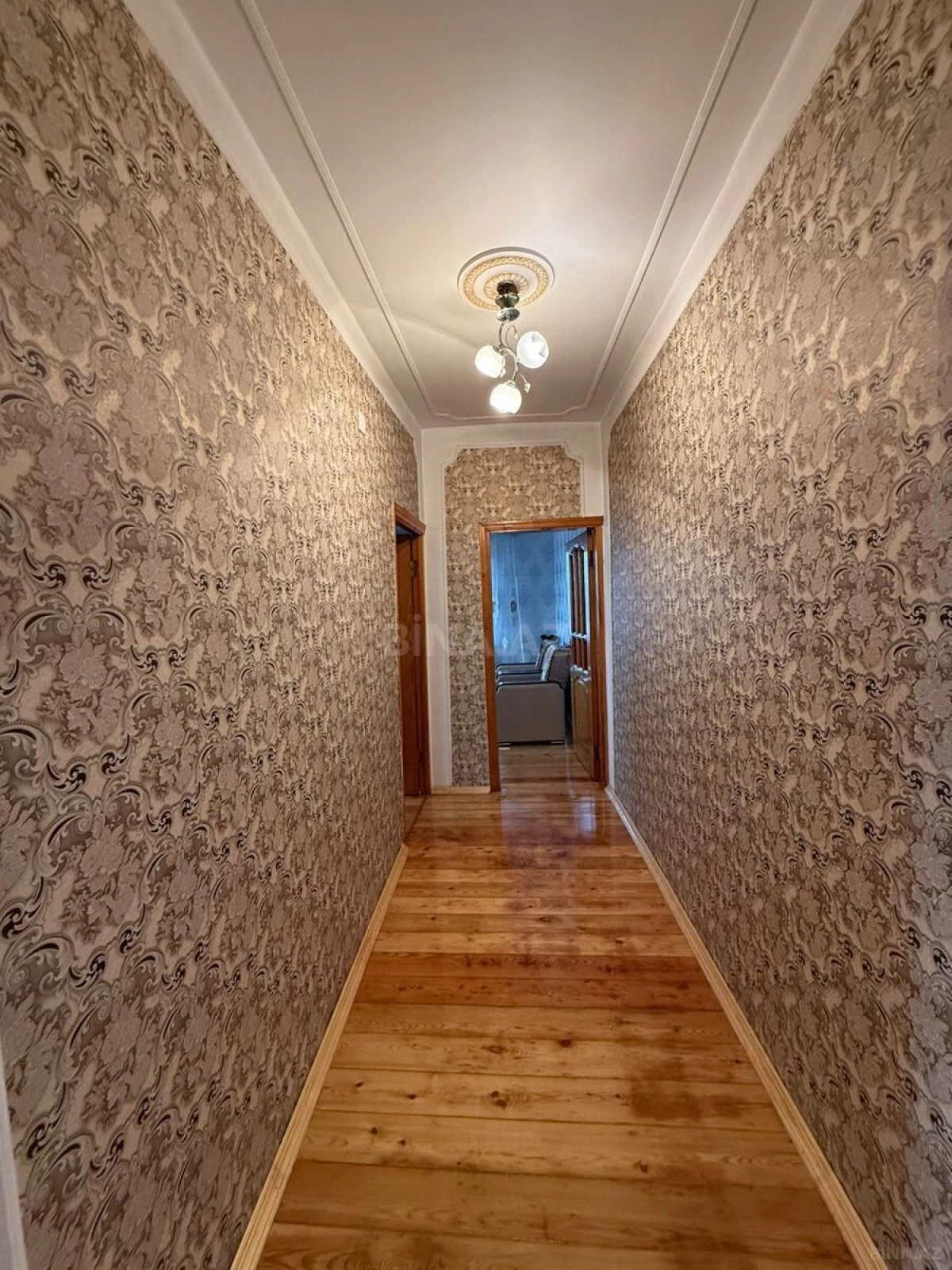 Kirayə verilir 2 otaqlı mənzil 57 m²