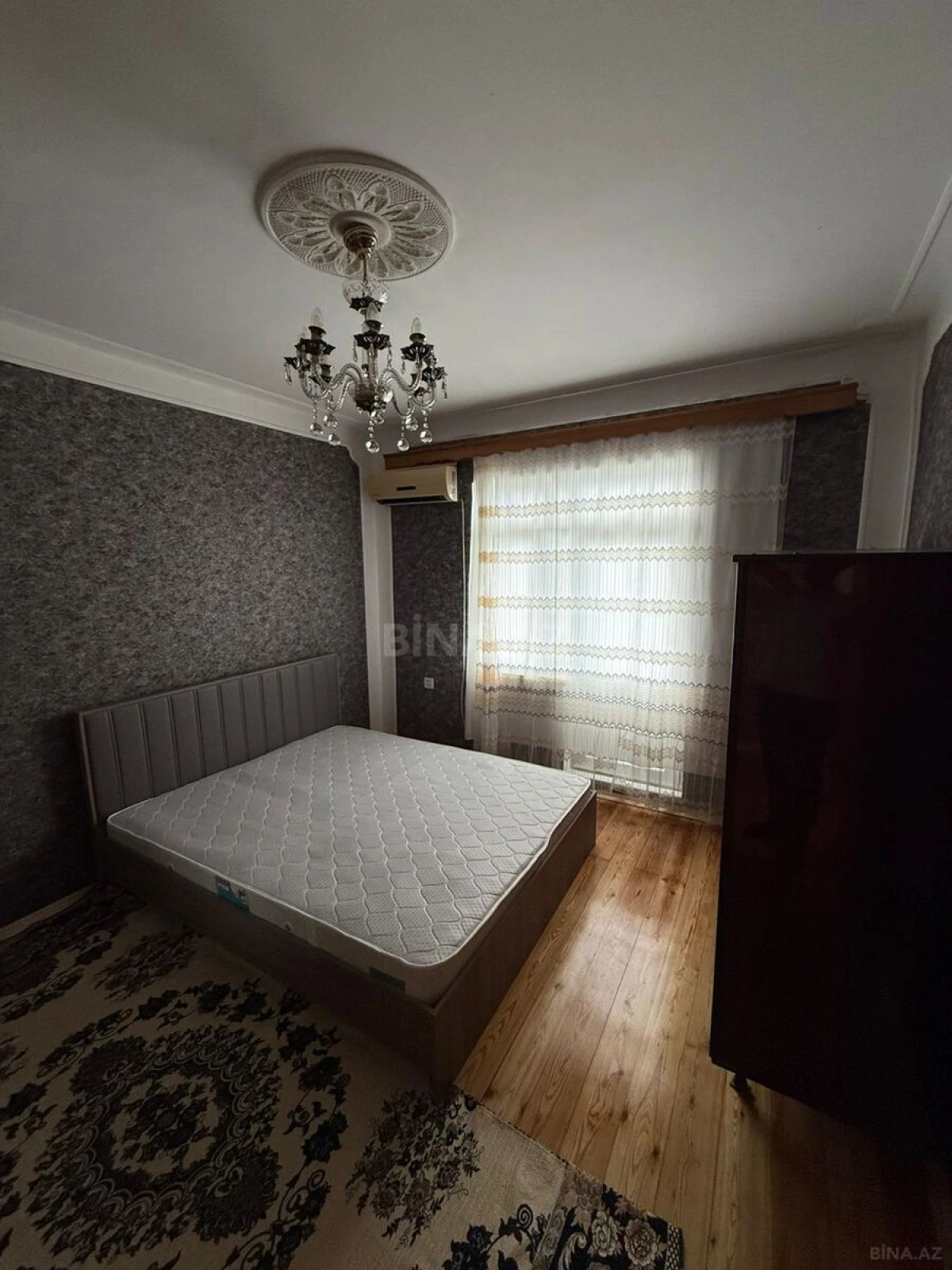 Kirayə verilir 2 otaqlı mənzil 57 m²