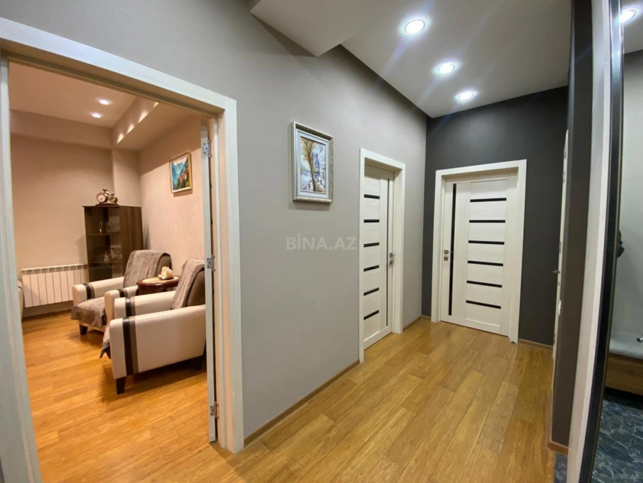 Kirayə verilir 3 otaqlı mənzil 120 m²
