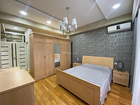 Kirayə verilir 3 otaqlı mənzil 120 m²