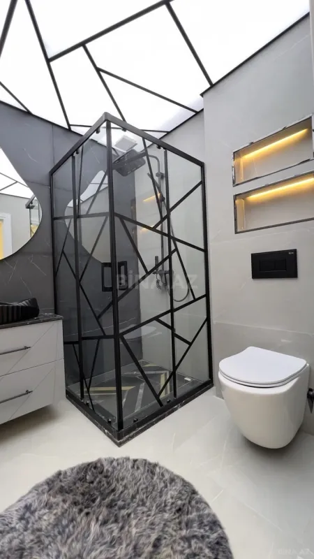 Satılır 3 otaqlı mənzil 101 m²