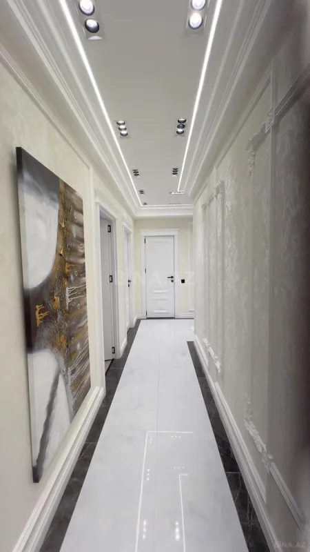 Satılır 3 otaqlı mənzil 101 m²