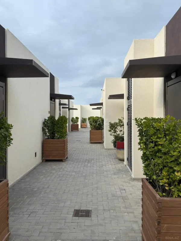 Satılır 1 otaqlı həyət evi 57 m²