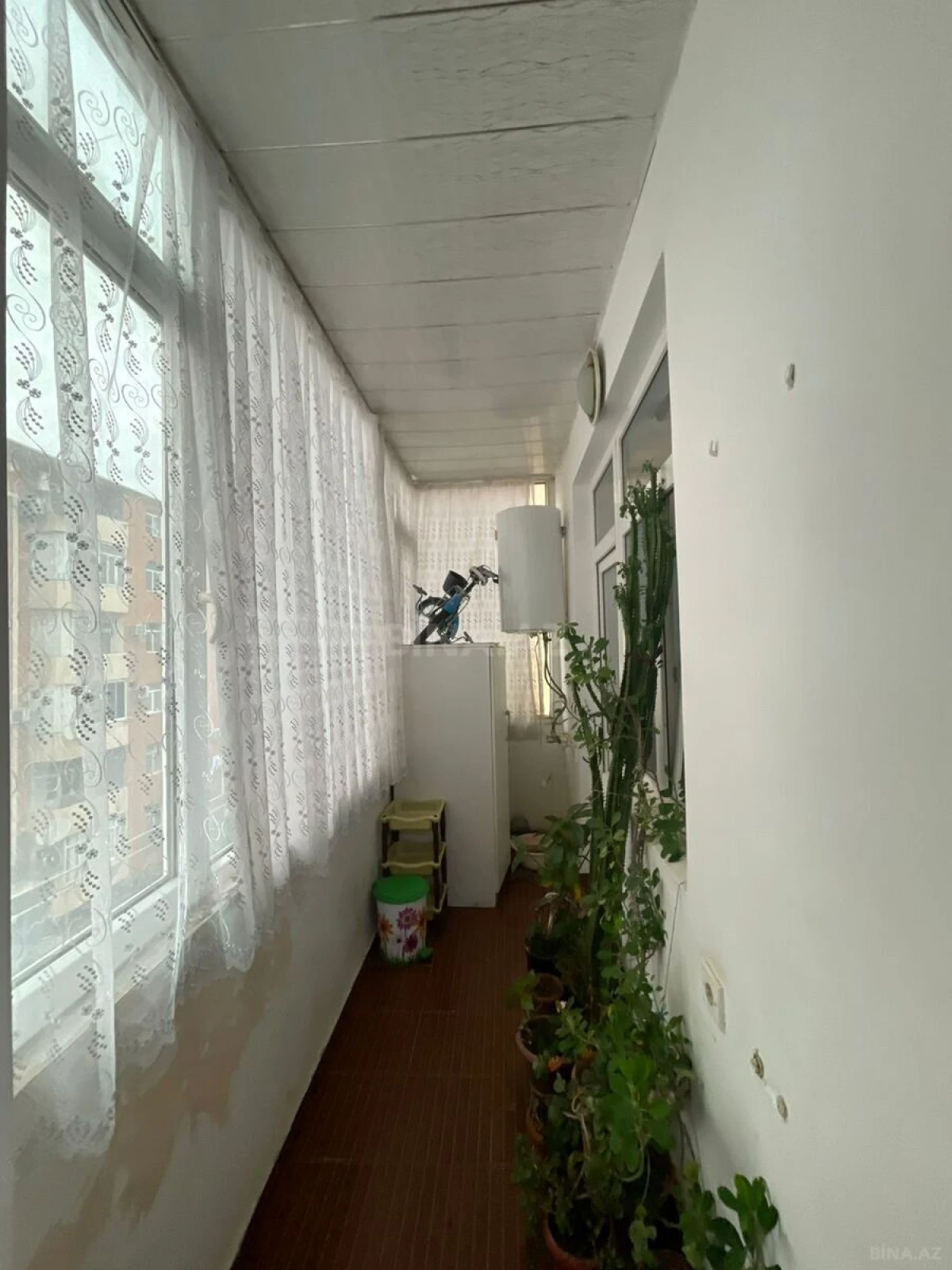 Kirayə verilir 3 otaqlı mənzil 120 m²