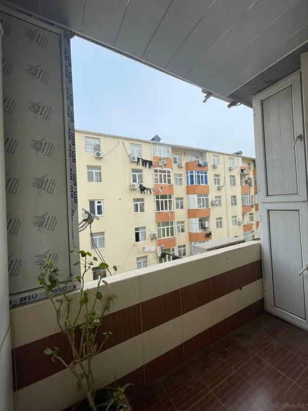 Kirayə verilir 3 otaqlı mənzil 120 m²