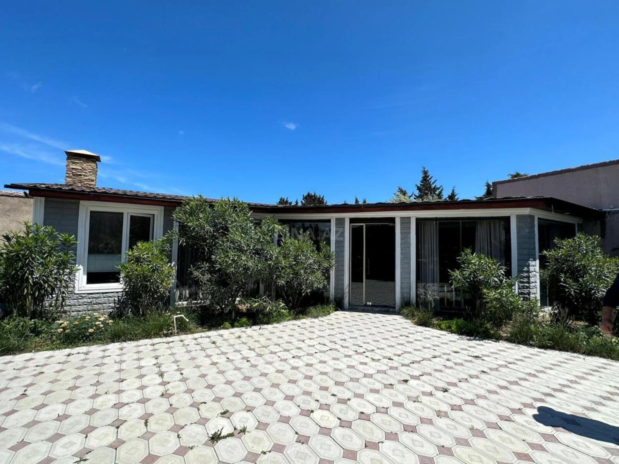 Kirayə verilir 5 otaqlı həyət evi 250 m²