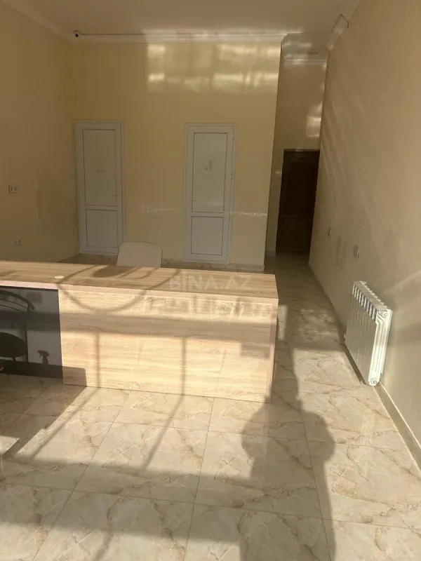 Kirayə verilir obyekt 950 m²