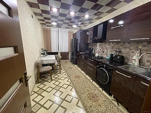 Satılır 3 otaqlı mənzil 103 m²