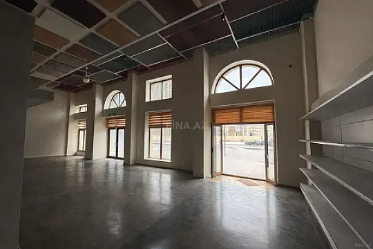 Kirayə verilir obyekt 300 m²