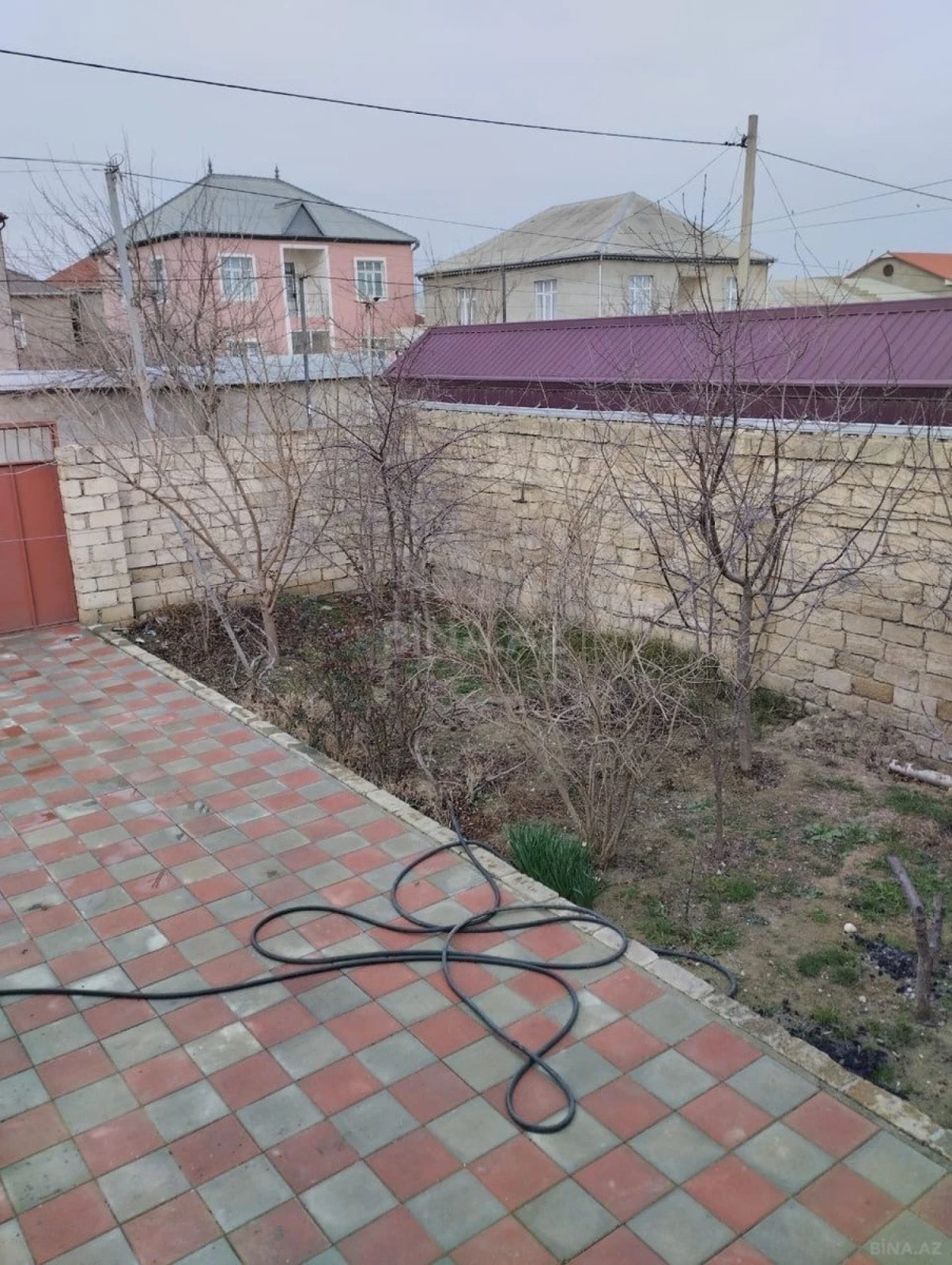 Satılır 3 otaqlı həyət evi 120 m²