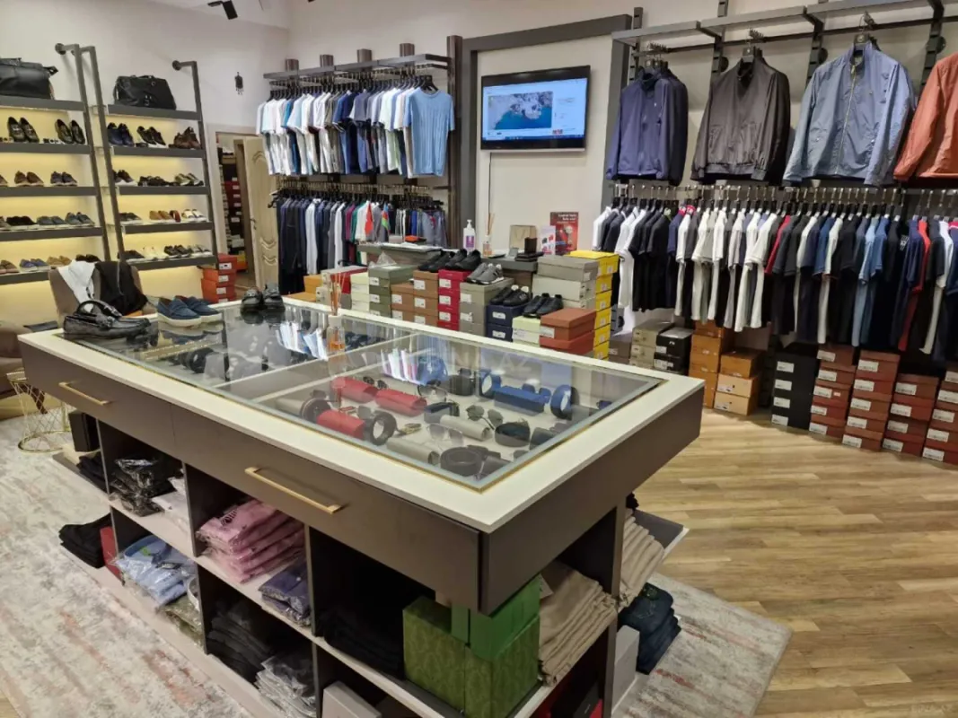 Satılır obyekt 123 m²