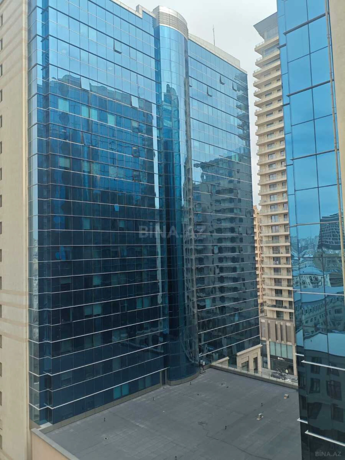 Kirayə verilir 3 otaqlı mənzil 70 m²