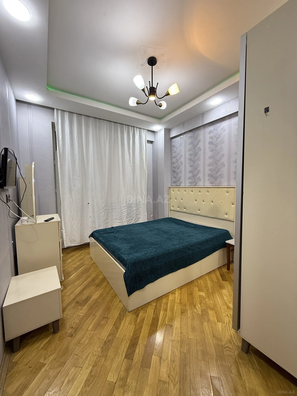 Satılır 2 otaqlı mənzil 55 m²