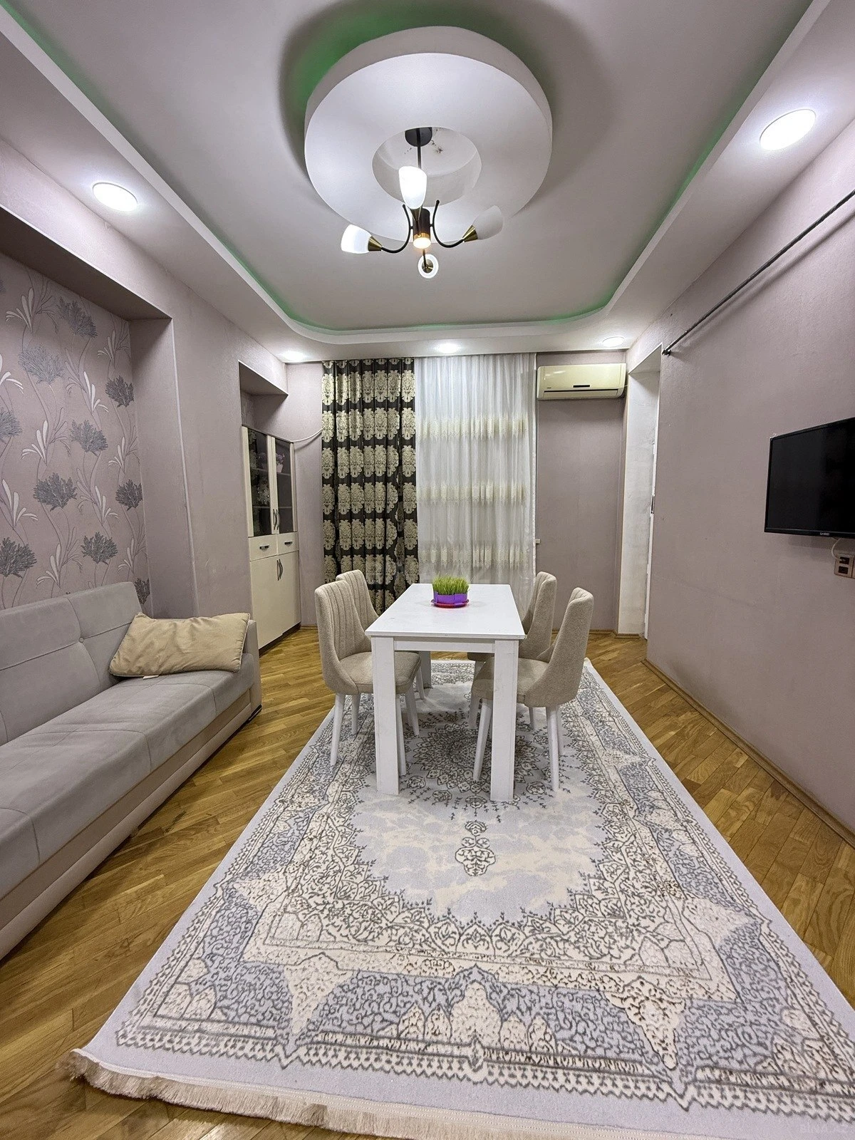 Satılır 2 otaqlı mənzil 55 m²