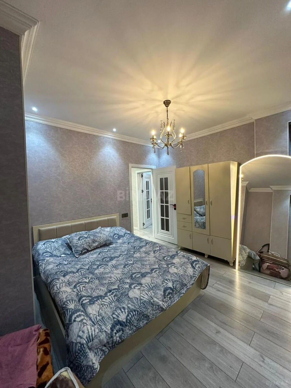 Satılır 2 otaqlı mənzil 55 m²