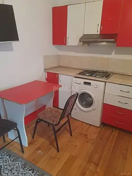 Kirayə verilir 2 otaqlı mənzil 45 m²