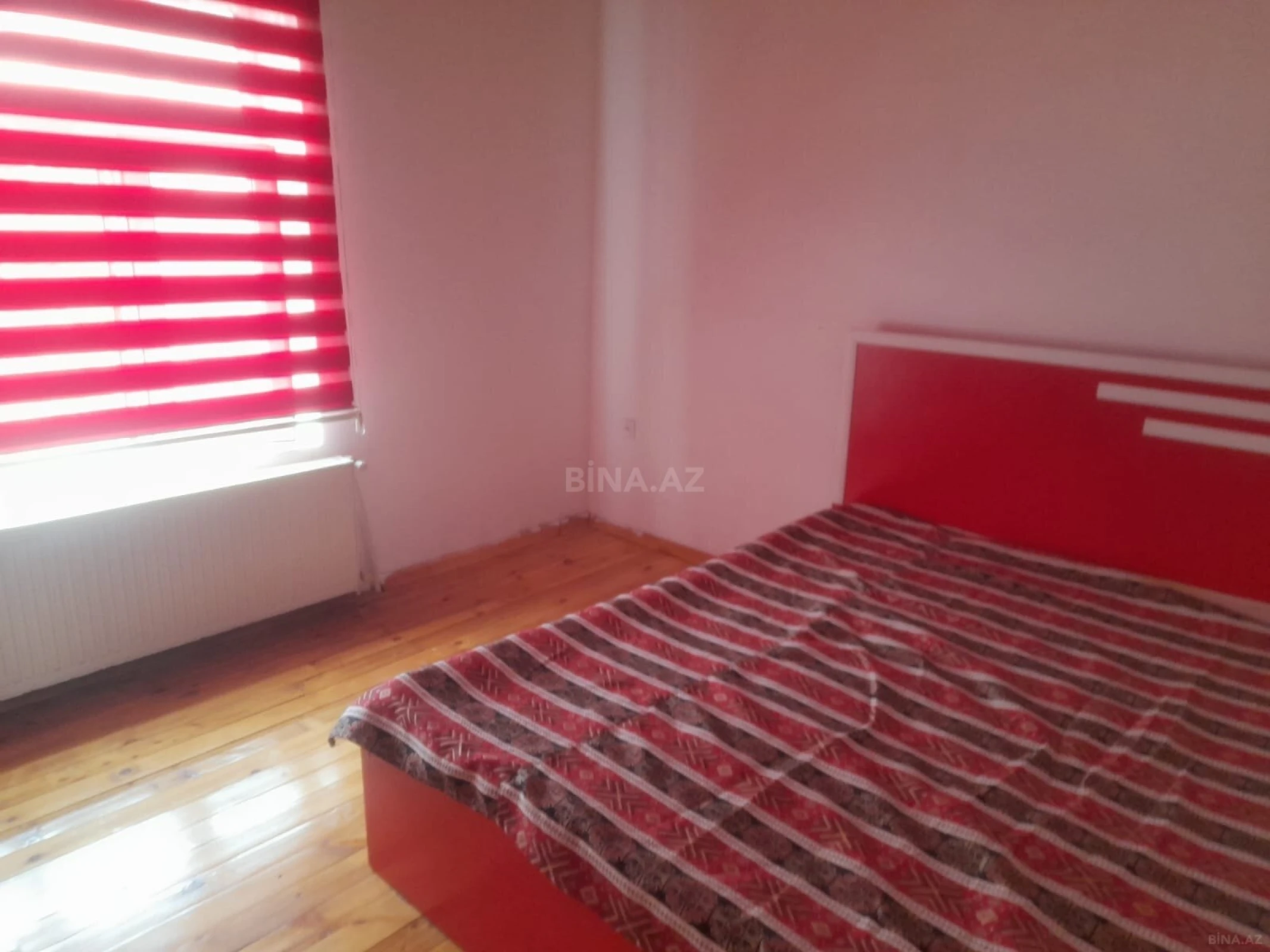 Kirayə verilir 2 otaqlı mənzil 45 m²
