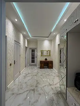 Satılır 4 otaqlı həyət evi 200 m²