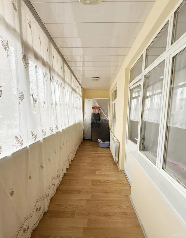Satılır 4 otaqlı mənzil 105 m²