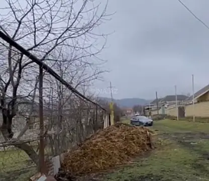 Satılır torpaq sahəsi 10 m²