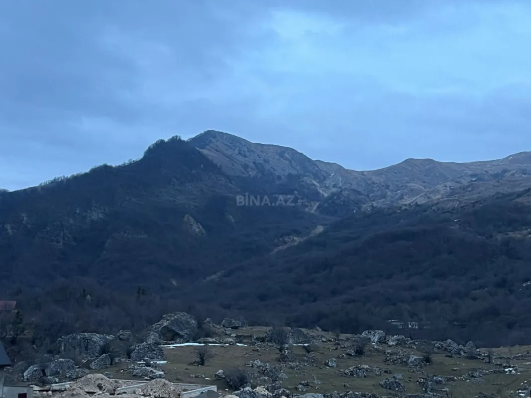 Satılır torpaq sahəsi 10 m²