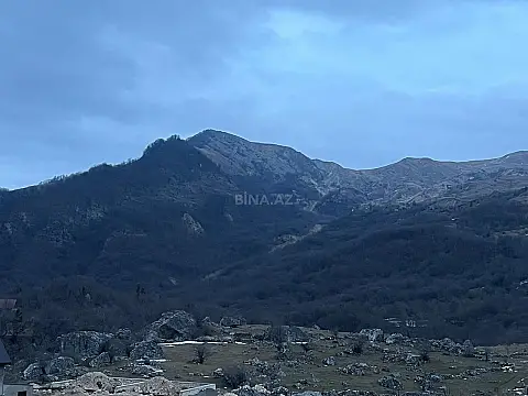 Satılır torpaq sahəsi 10 m²