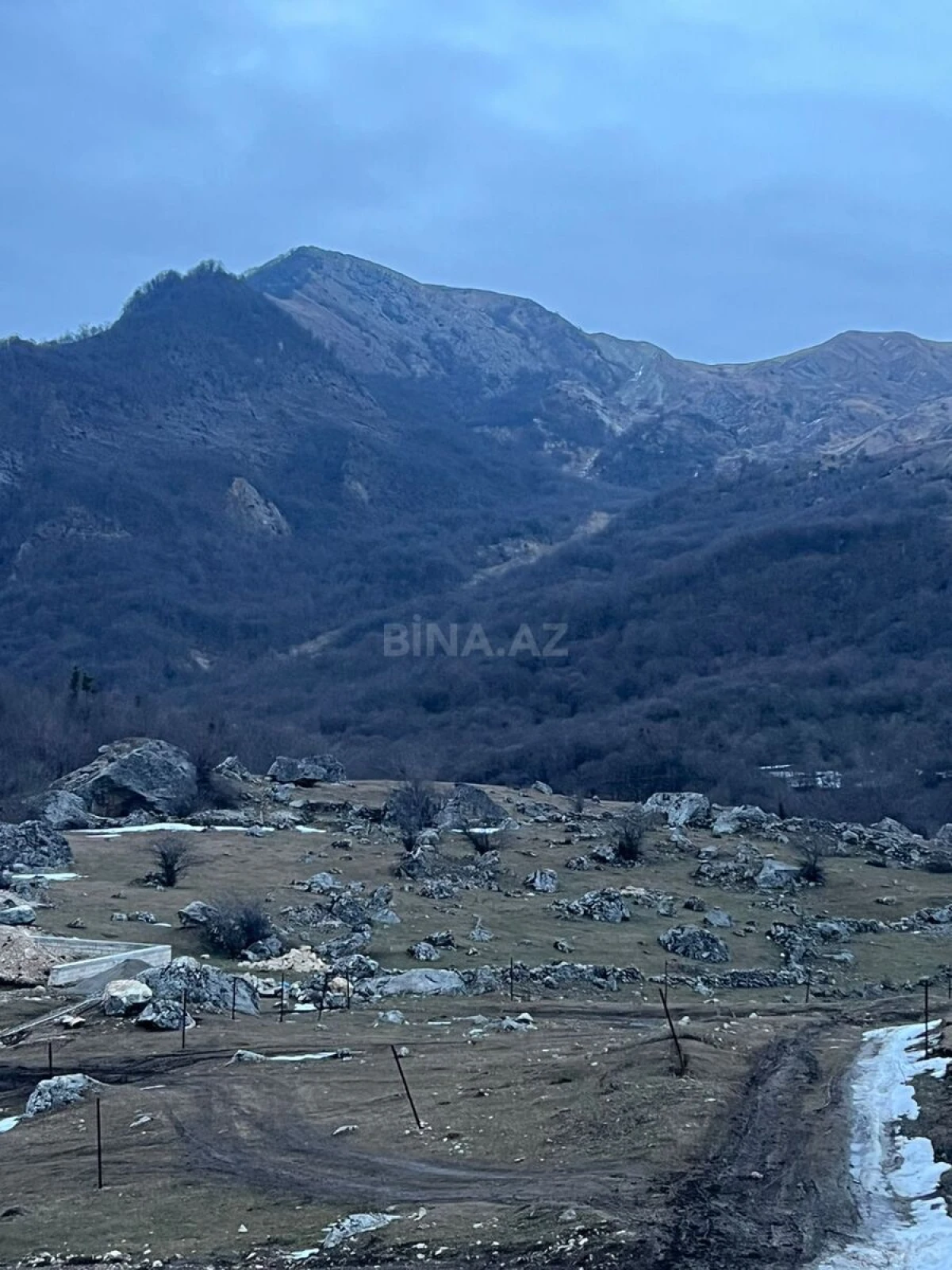 Satılır torpaq sahəsi 10 m²