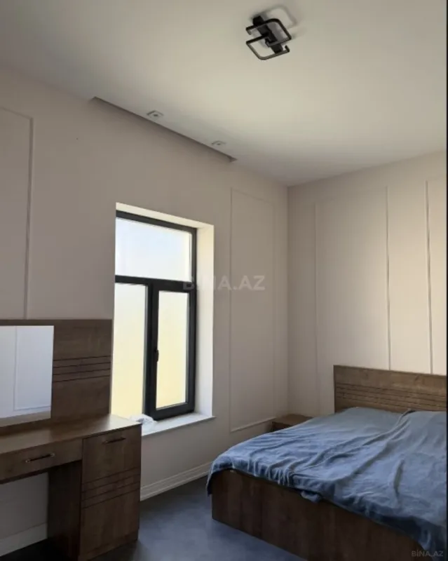 Satılır 4 otaqlı həyət evi 140 m²