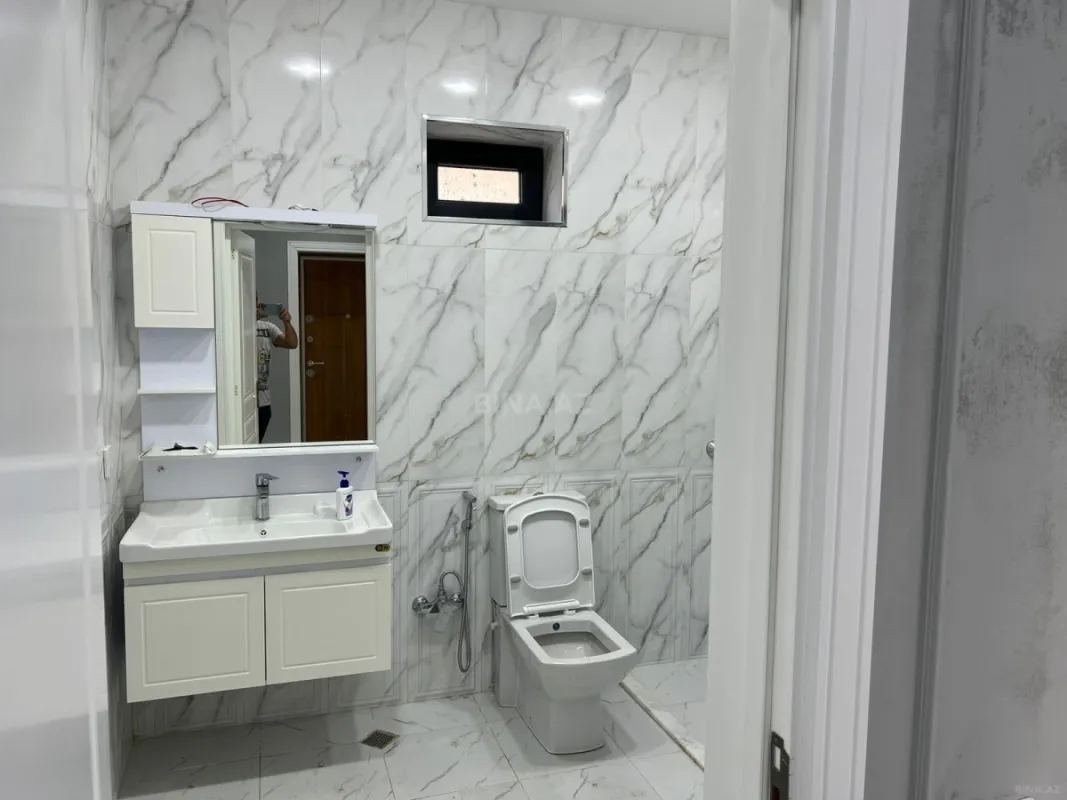 Satılır 4 otaqlı həyət evi 140 m²
