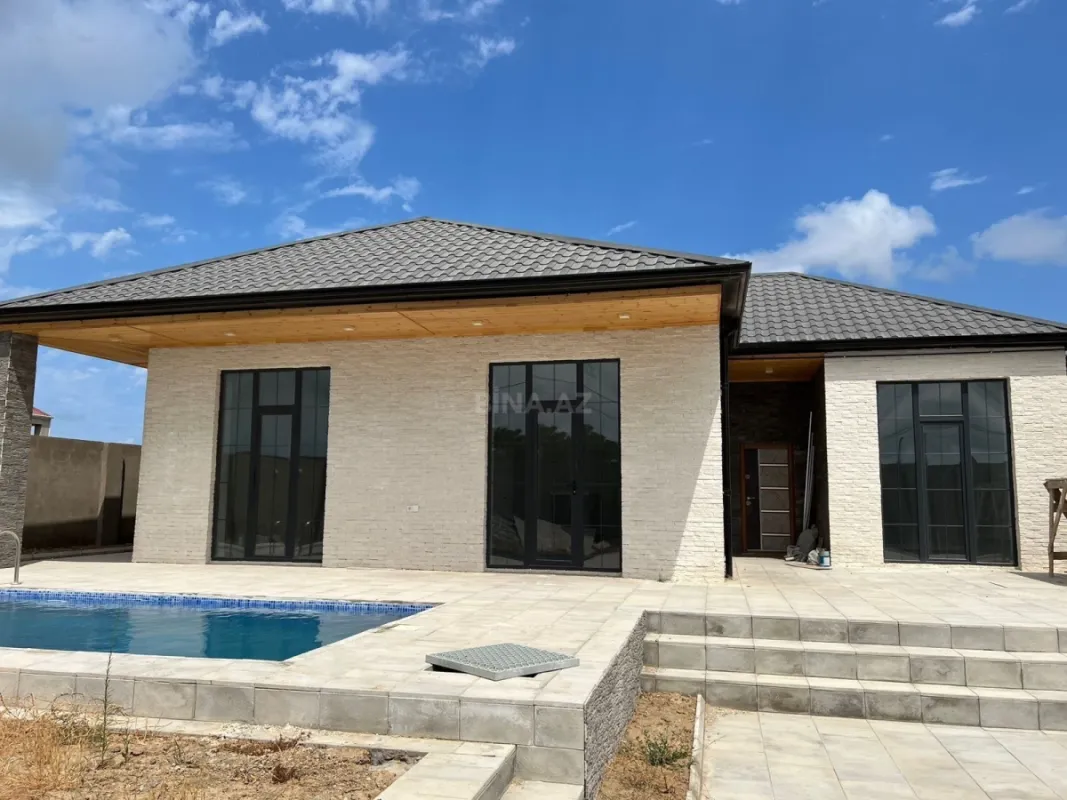 Satılır 4 otaqlı həyət evi 140 m²