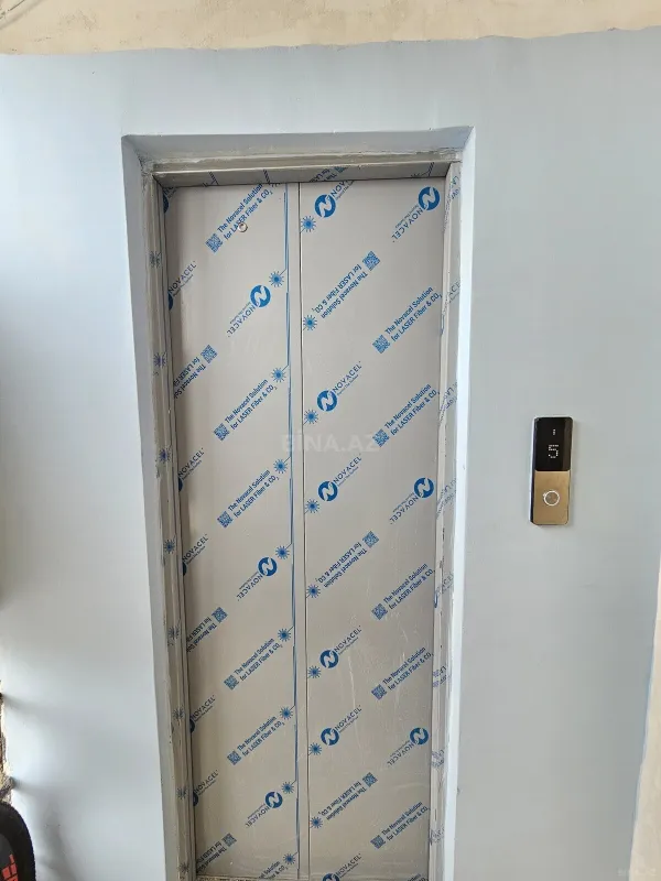 Satılır 3 otaqlı mənzil 70 m²