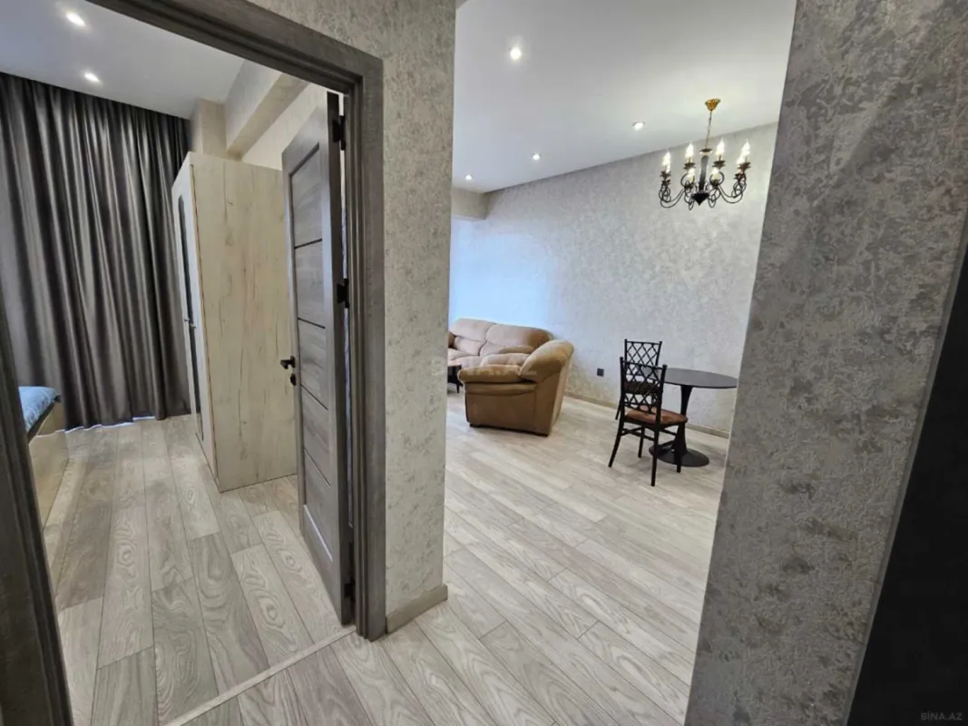 Kirayə verilir 2 otaqlı mənzil 60 m²