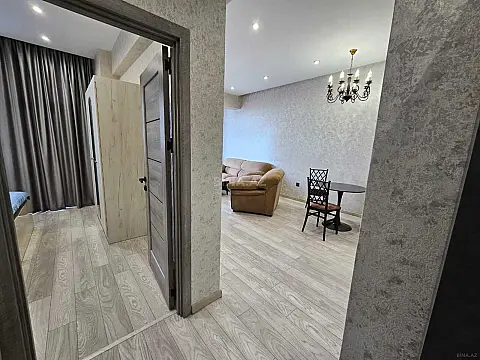 Kirayə verilir 2 otaqlı mənzil 60 m²