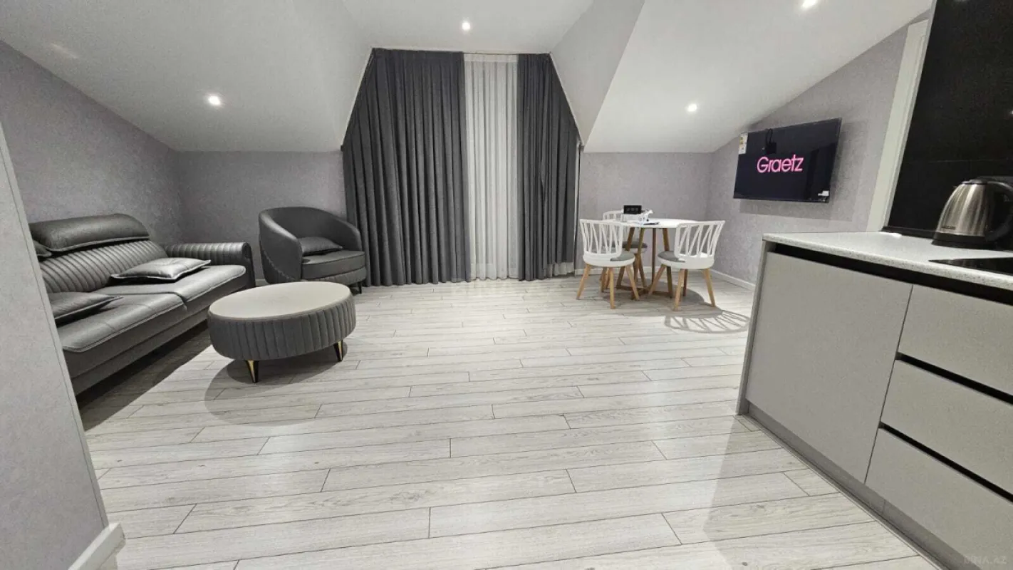 Satılır 2 otaqlı mənzil 73 m²