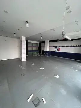 Kirayə verilir obyekt 180 m²