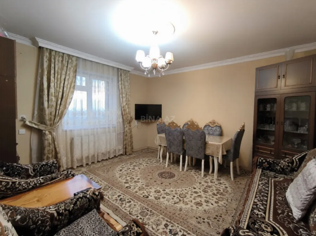 Satılır 4 otaqlı mənzil 100 m²
