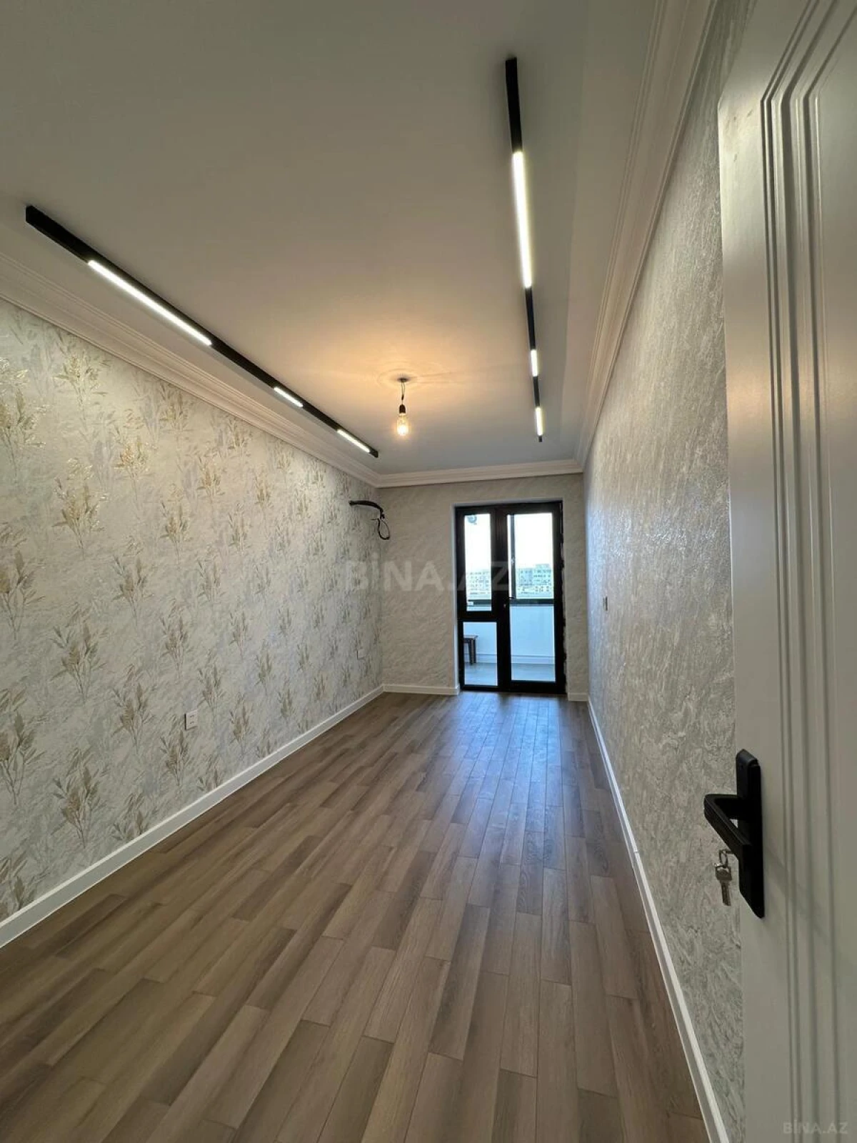 Satılır 3 otaqlı mənzil 70 m²