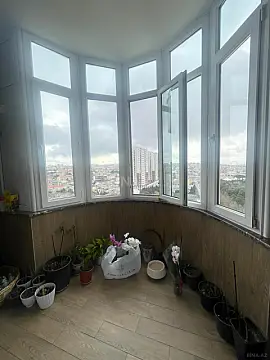 Satılır 4 otaqlı mənzil 171.2 m²