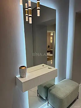 Satılır 3 otaqlı mənzil 106 m²