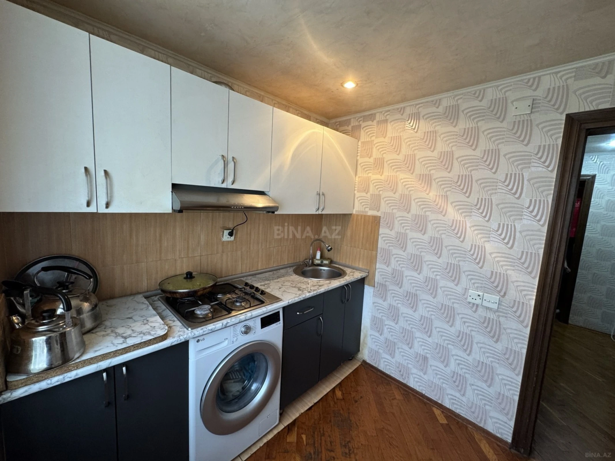 Satılır 3 otaqlı mənzil 62 m²