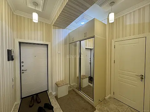 Kirayə verilir 2 otaqlı mənzil 70 m²