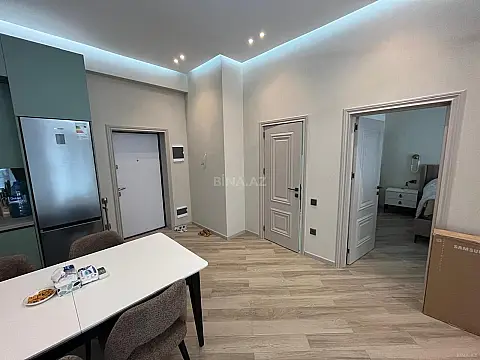 Kirayə verilir 2 otaqlı mənzil 80 m²