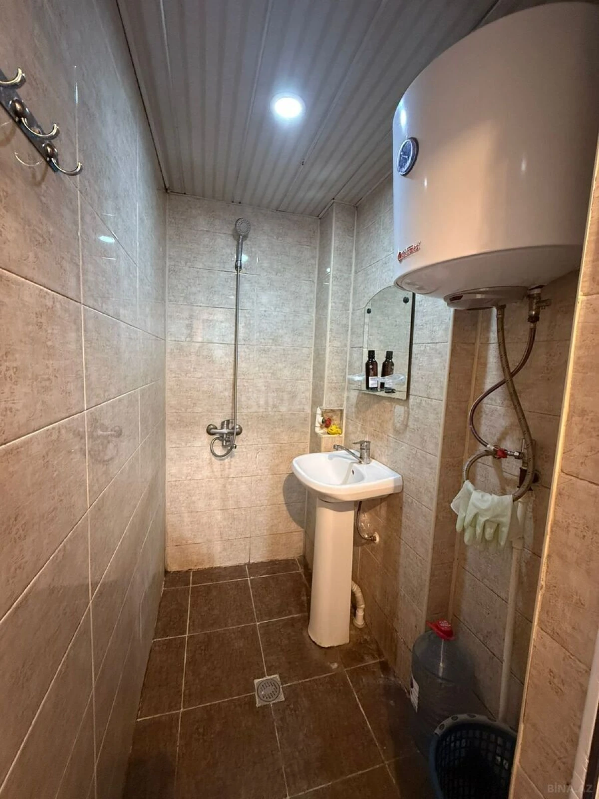 Kirayə verilir 2 otaqlı mənzil 50 m²