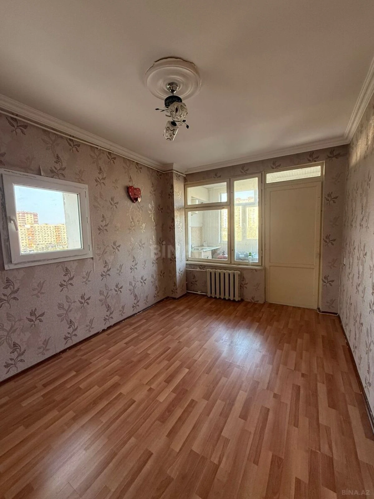 Kirayə verilir 2 otaqlı mənzil 50 m²