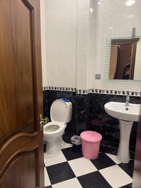 Kirayə verilir 3 otaqlı mənzil 105 m²