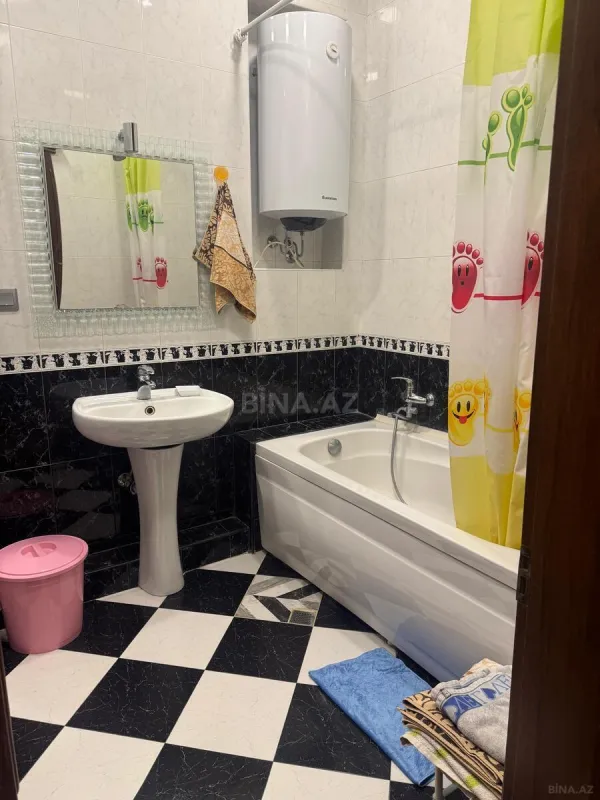 Kirayə verilir 3 otaqlı mənzil 105 m²