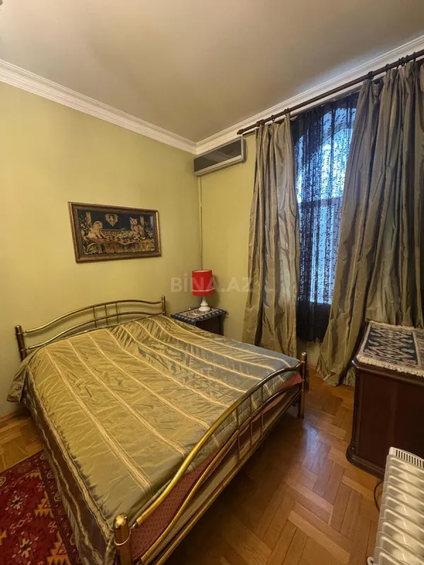 Kirayə verilir 3 otaqlı mənzil 105 m²