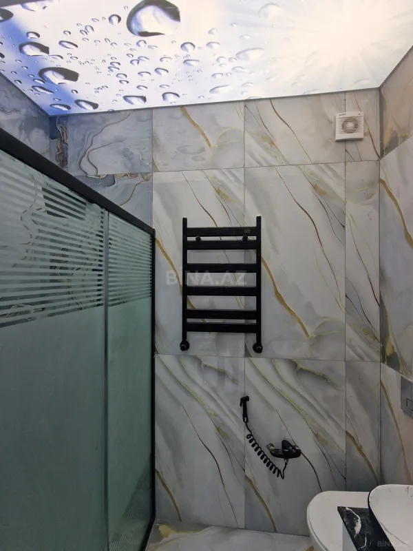 Satılır 2 otaqlı mənzil 70 m²