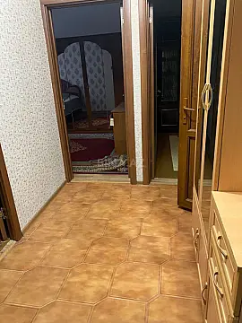 Satılır 4 otaqlı mənzil 105 m²