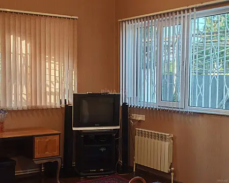 Kirayə verilir 3 otaqlı həyət evi 102 m²